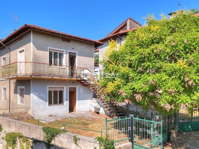 Villetta indipendente in vendita di 170 m² in Via Raffaello
