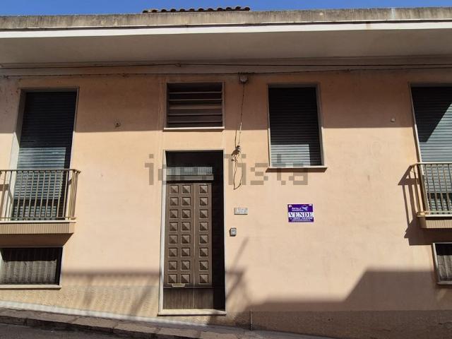 Villetta indipendente in vendita di 170 m² in Via Torino, 214