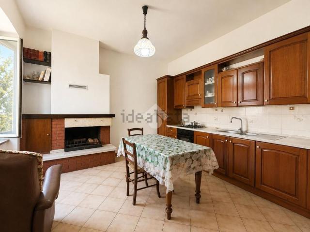Villetta indipendente in vendita di 170 m² in Via Terni, 32