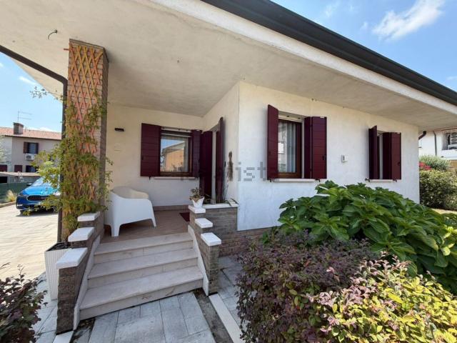 Villetta indipendente in vendita di 170 m² in Via Salvador Allende