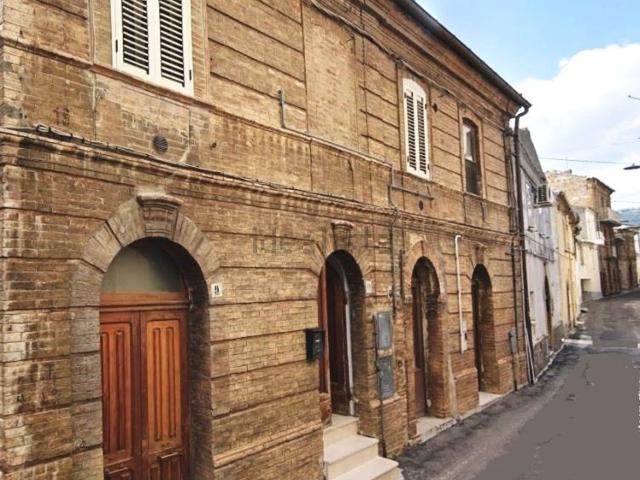 Villetta indipendente in vendita di 170 m² in Via Vittorio Emanuele