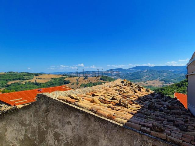 Villetta indipendente in vendita di 170 m² in Via vittorio emanuele III, 25