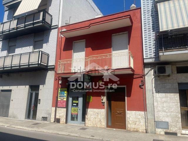 Villetta indipendente in vendita di 170 m² in Viale Goito, 25