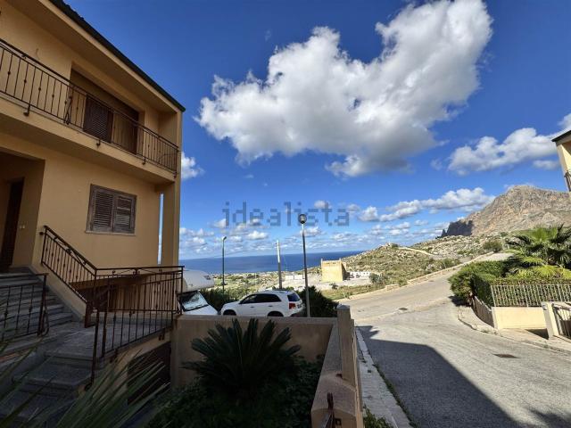 Villetta indipendente in vendita di 170 m² in Circonvallazione Nord