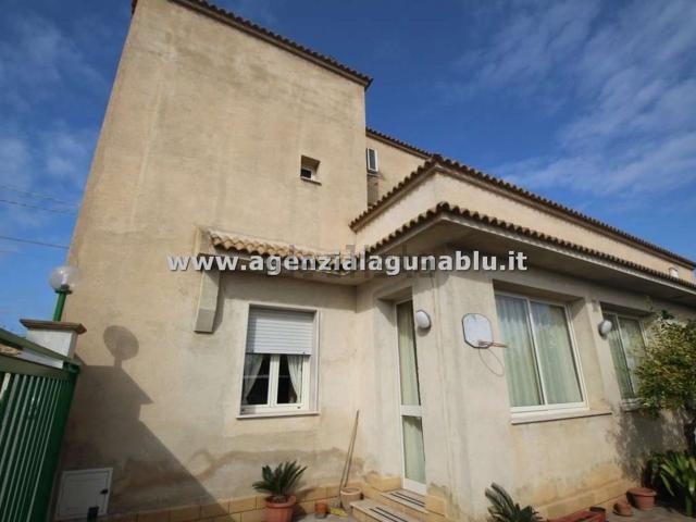 Villetta indipendente in vendita di 170 m² in Contrada Terrenove