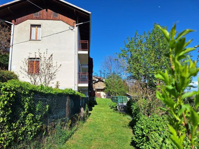 Villetta indipendente in vendita di 170 m² in Frazione La Calma, 2