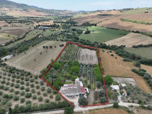 Villetta indipendente in vendita di 170 m² in Strada Provinciale 90
