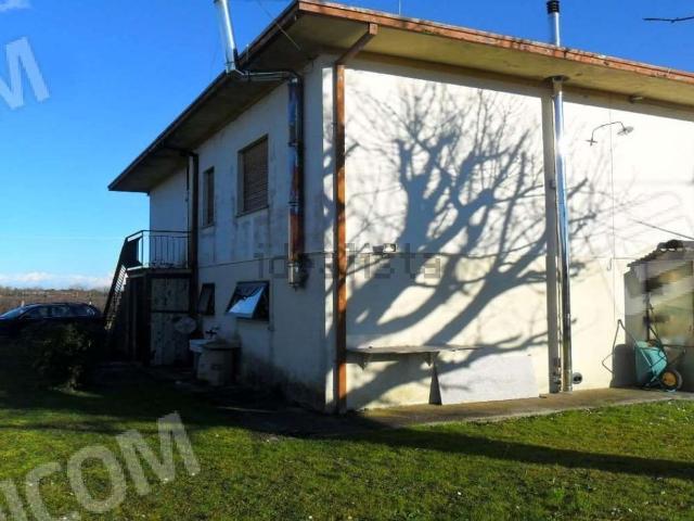 Villetta indipendente in vendita di 171 m² in Via G. Garibaldi, 32