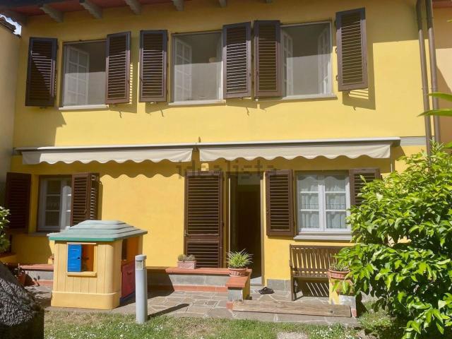 Villetta indipendente in vendita di 171 m² in Via San Paolo