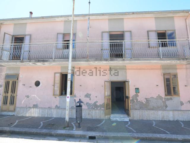 Villetta indipendente in vendita di 171 m² in Circonvallazione di Sinistra