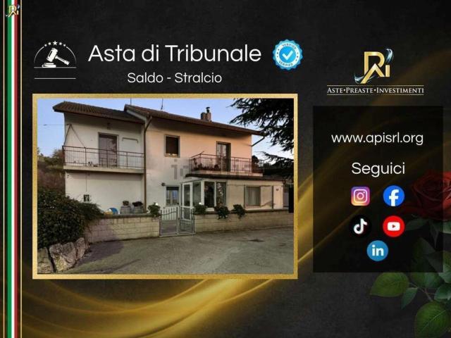 Villetta indipendente in vendita di 171 m² in Contrada Poggio Cavallo