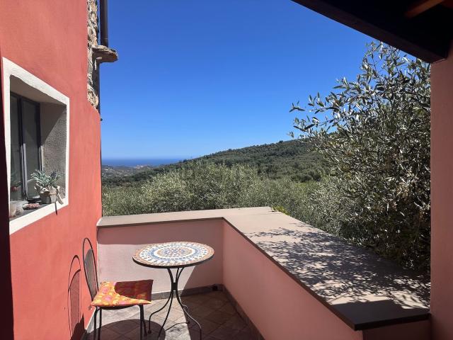Villetta indipendente in vendita di 172 m² in Via Cavour