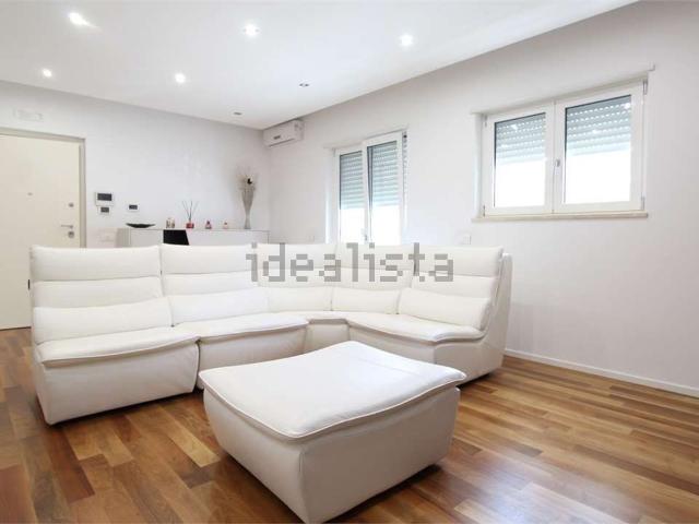 Villetta indipendente in vendita di 172 m² in Via Giuseppe Mazzini