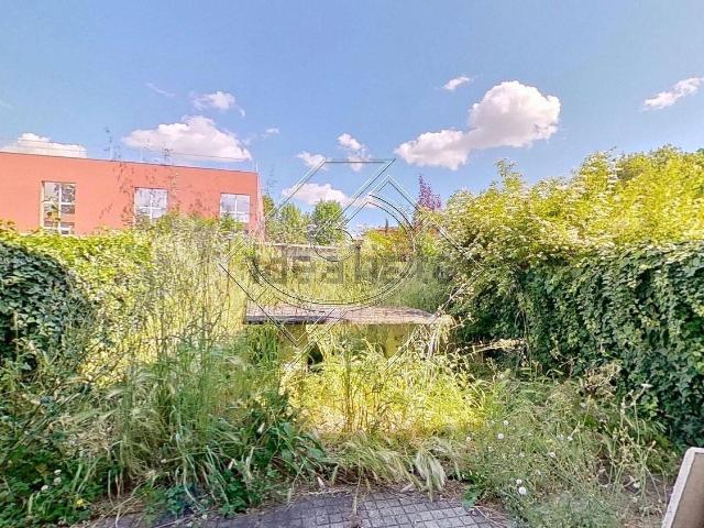 Villetta indipendente in vendita di 172 m² in Via Giuseppe Parini