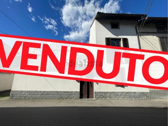 Villetta indipendente in vendita di 172 m² in Via Giacomo Matteotti, 15