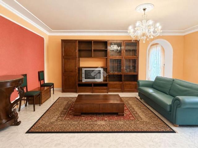 Villetta indipendente in vendita di 173 m² in Via Giuseppe Mazzini, 8