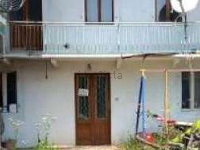 Villetta indipendente in vendita di 173 m² in Via Dante, 47