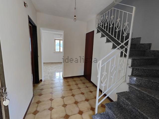 Villetta indipendente in vendita di 174 m² in Via Portaro, 6