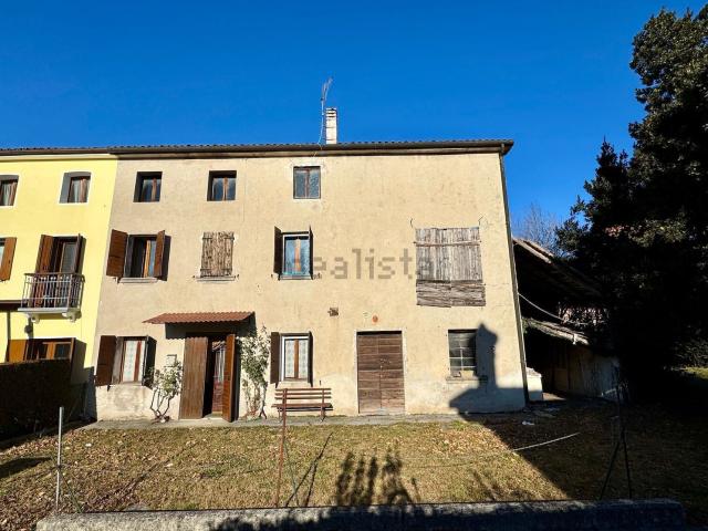 Villetta indipendente in vendita di 174 m² in Via Toa, 7