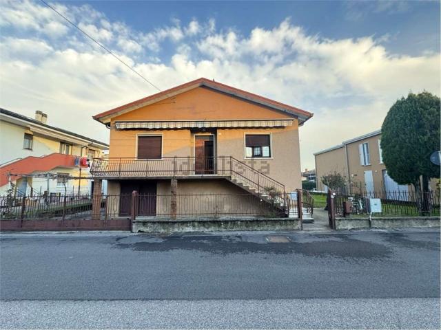 Villetta indipendente in vendita di 175 m²