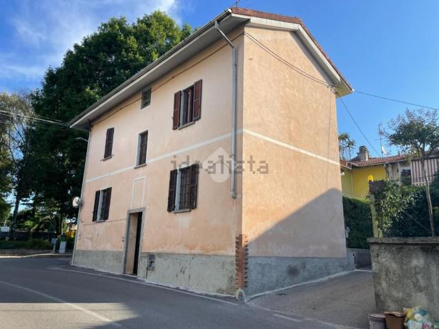 Villetta indipendente in vendita di 175 m² in Via G. Carducci, 13
