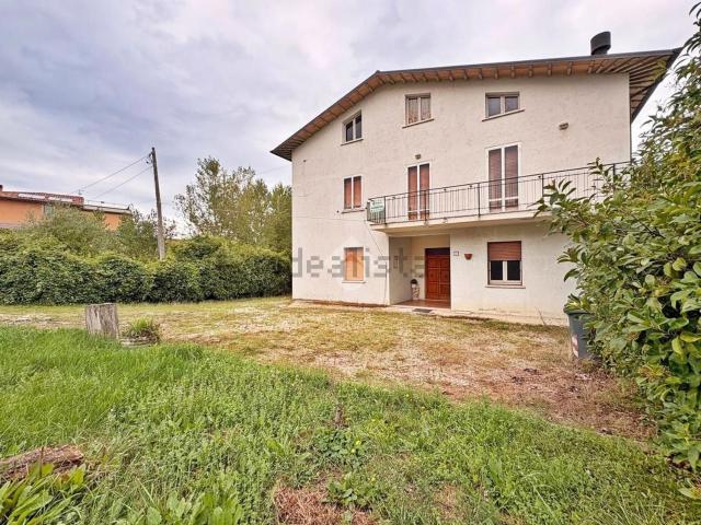 Villetta indipendente in vendita di 175 m² in Via Flaminia Sud, 31