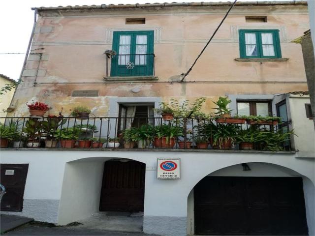 Villetta indipendente in vendita di 175 m² in Via JULIA VINCENZO, 84