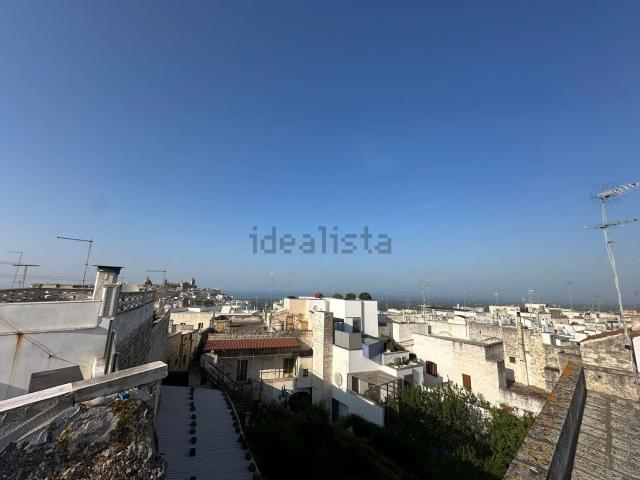 Villetta indipendente in vendita di 175 m² in Via Michele Amari