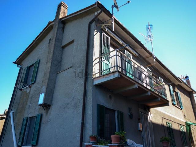 Villetta indipendente in vendita di 175 m² in Via San Basilio