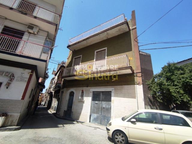 Villetta indipendente in vendita di 175 m² in Via SS. Salvatore, 147
