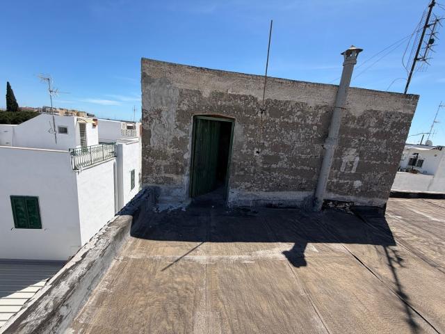 Villetta indipendente in vendita di 175 m² in Vico XVIII Modugno, 1