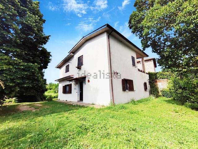 Villetta indipendente in vendita di 176 m² in Via Tenutelle