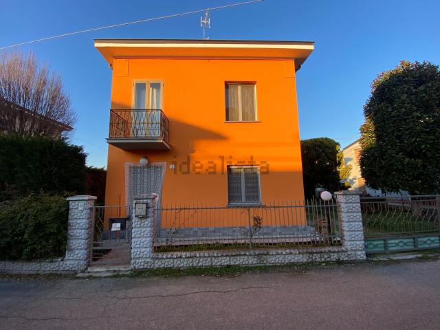 Villetta indipendente in vendita di 177 m² in Via del Salice