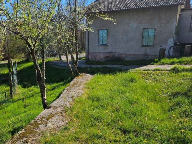 Villetta indipendente in vendita di 177 m² in Via nazionale, 1