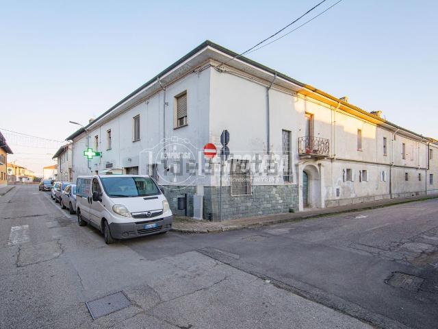 Villetta indipendente in vendita di 177 m² in Via Roma, 4