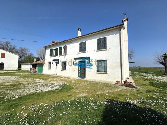 Villetta indipendente in vendita di 177 m² in Vicolo Germana