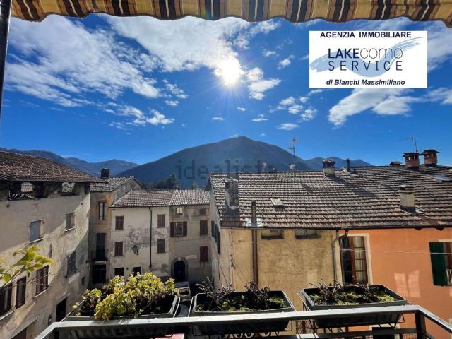 Villetta indipendente in vendita di 178 m² in Via alla Fontana, 1