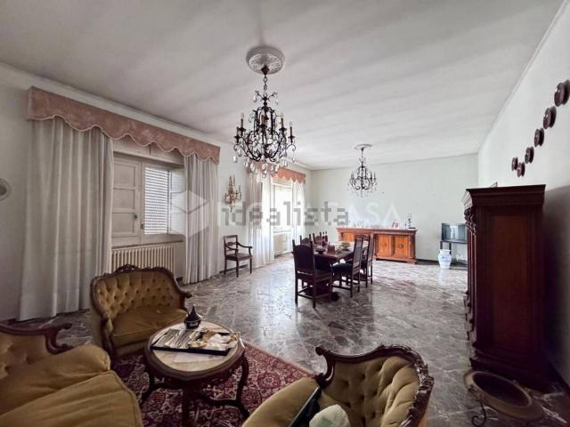 Villetta indipendente in vendita di 178 m² in Via San Paolo della Croce