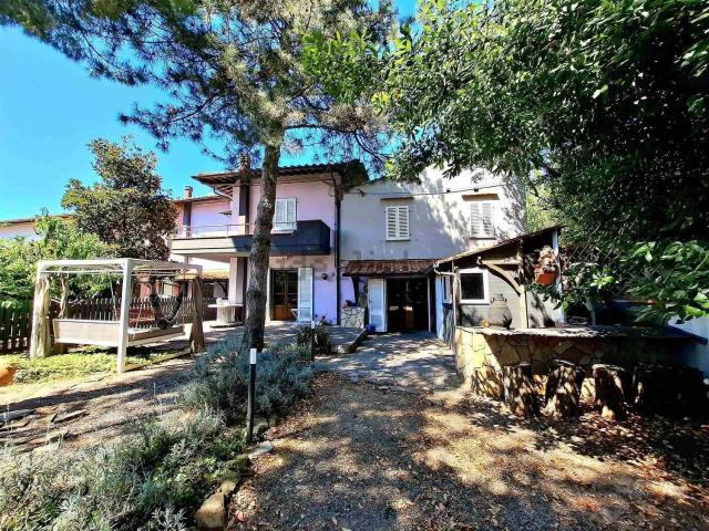 Villetta indipendente in vendita di 178 m² in Via Ponzano