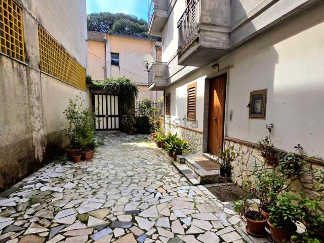 Villetta indipendente in vendita di 178 m² in Via Toro Sottano