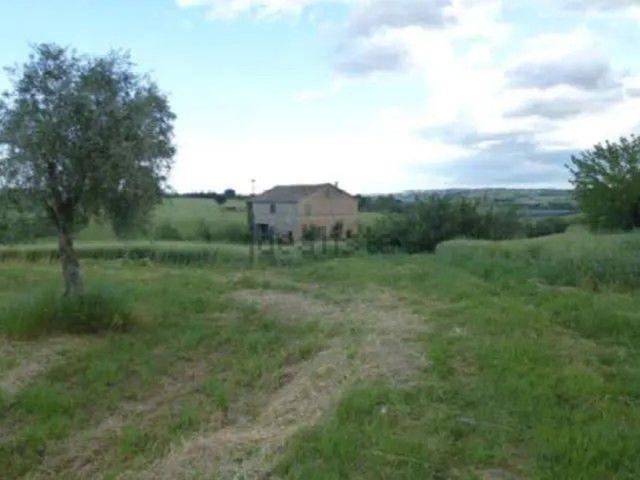 Villetta indipendente in vendita di 178 m² in Contrada Collevago in Chiesanuova
