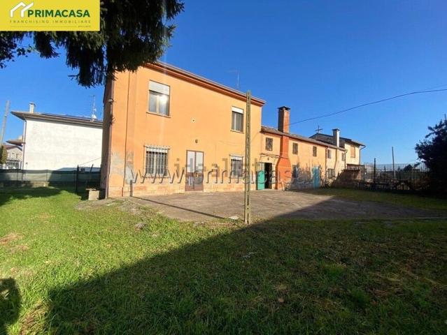 Villetta indipendente in vendita di 178 m² in Corso Arnaldo Fraccaroli