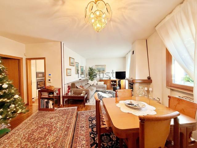 Villetta indipendente in vendita di 179 m²