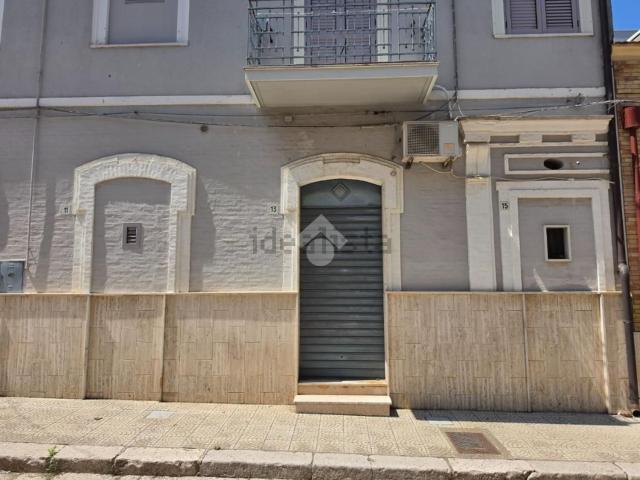 Villetta indipendente in vendita di 179 m² in Via Cesare Battisti, 45
