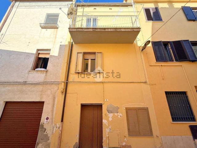 Villetta indipendente in vendita di 179 m² in Via Beato Matteo, 6