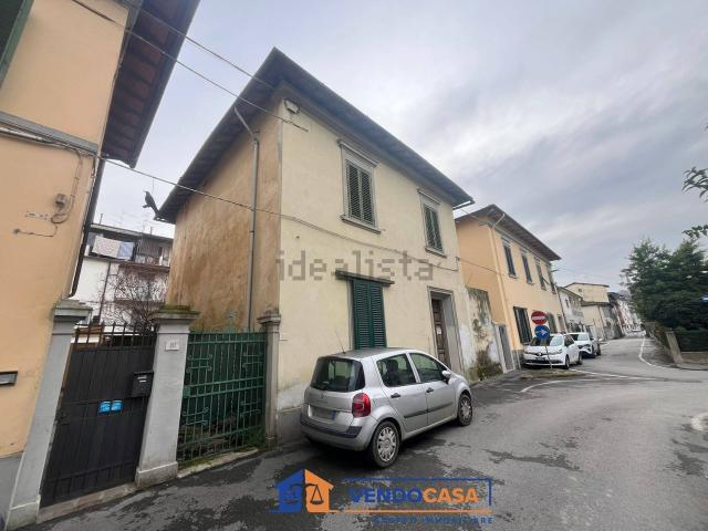 Villetta indipendente in vendita di 179 m² in Via Piave, 77