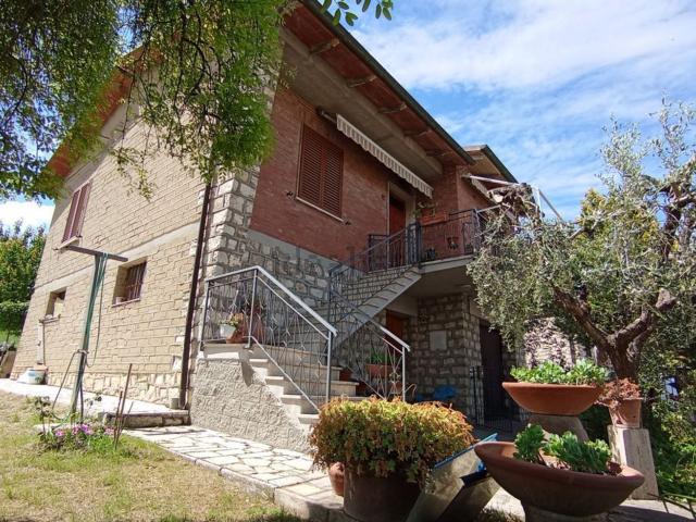 Villetta indipendente in vendita di 180 m²