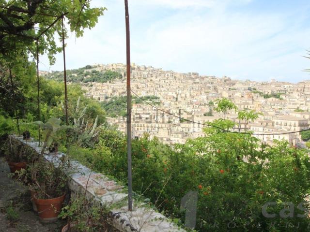 Villetta indipendente in vendita di 180 m²