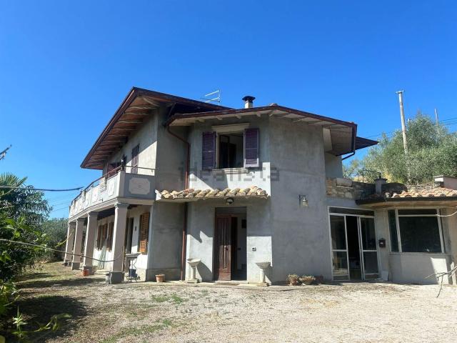 Villetta indipendente in vendita di 180 m²
