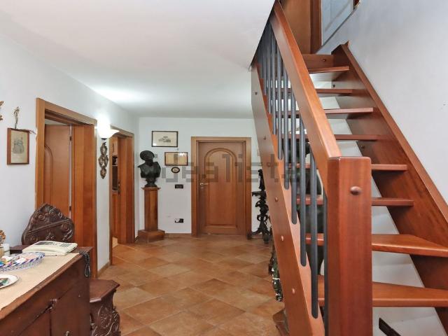 Villetta indipendente in vendita di 180 m²